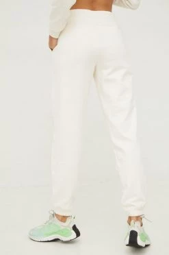 Γυναικεία Παντελόνια φόρμας Βαμβακερό παντελόνι Puma μπεζ 6 Γυναικεία Παντελόνια φόρμας Βαμβακερό παντελόνι Puma μπεζ -Puma Κατάστημα unnamed file 1471