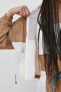 Γυναικεία Κοντά μπουφάν Μπουφάν Puma χρώμα: άσπρο, -Puma Κατάστημα unnamed file 1723