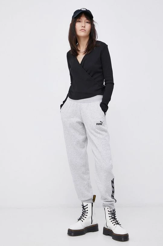 Γυναικεία Παντελόνια φόρμας Puma - Παντελόνι ανοιχτό γκρι 2 Γυναικεία Παντελόνια φόρμας Puma - Παντελόνι ανοιχτό γκρι - Image 2