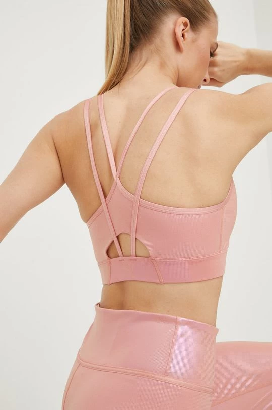 Γυναικεία Αθλητικά σουτιέν Αθλητικό σουτιέν Puma Stardust Crystalline ροζ 1 Γυναικεία Αθλητικά σουτιέν Αθλητικό σουτιέν Puma Stardust Crystalline ροζ