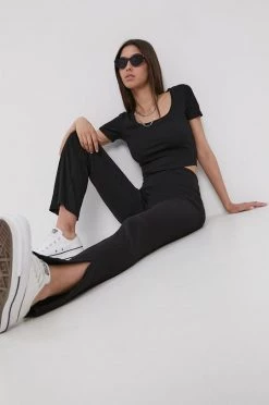 Γυναικεία Κοντομάνικο Μπλουζάκι Puma χρώμα: μαύρο