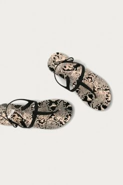 Γυναικεία Σανδάλια Puma χρώμα: μαύρο 6 Γυναικεία Σανδάλια Puma χρώμα: μαύρο -Puma Κατάστημα unnamed file 4339