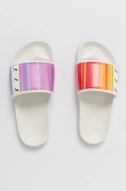 Γυναικεία Σαγιονάρες Παντόφλες Puma χρώμα: άσπρο -Puma Κατάστημα unnamed file 4404